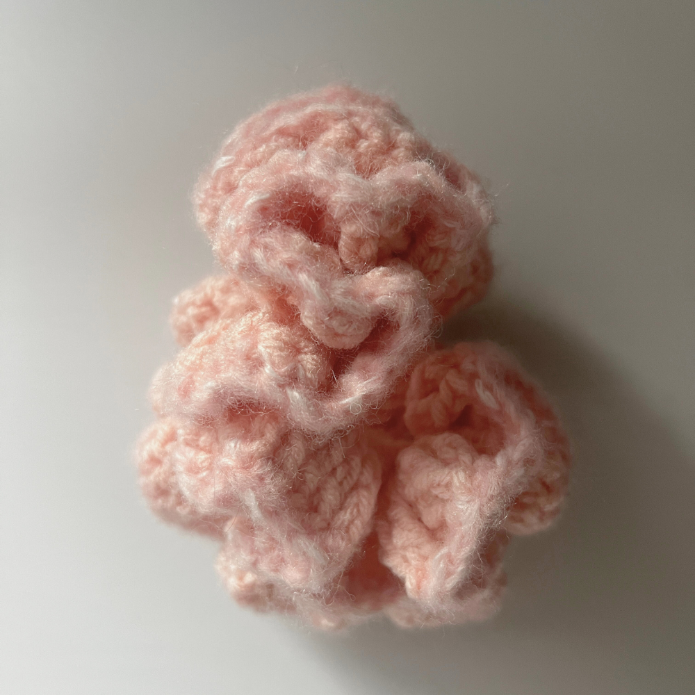 SKZ "Do It" Crochet Scrunchie | Soft Pink Double Scrunchie