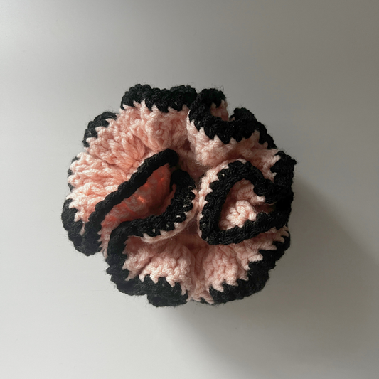 SKZ "Do It" Crochet Scrunchie | Blush Pink & Black Hair Tie