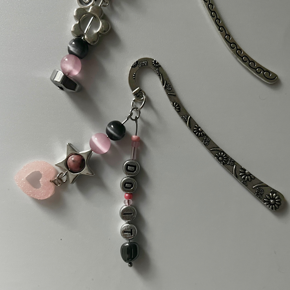 Stray Kids "Do It" Bookmark Collection | Handmade Metal Beaded Bookmark