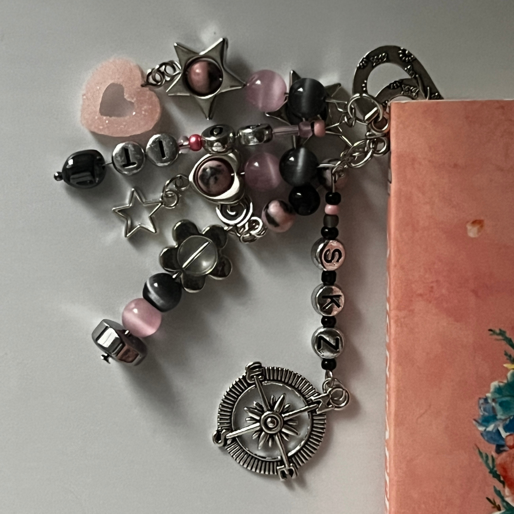 Stray Kids "Do It" Bookmark Collection | Handmade Metal Beaded Bookmark