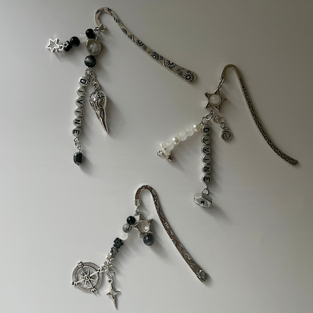 Stray Kids "Divine" Bookmark Collection | Handmade Black & White Beaded Bookmark