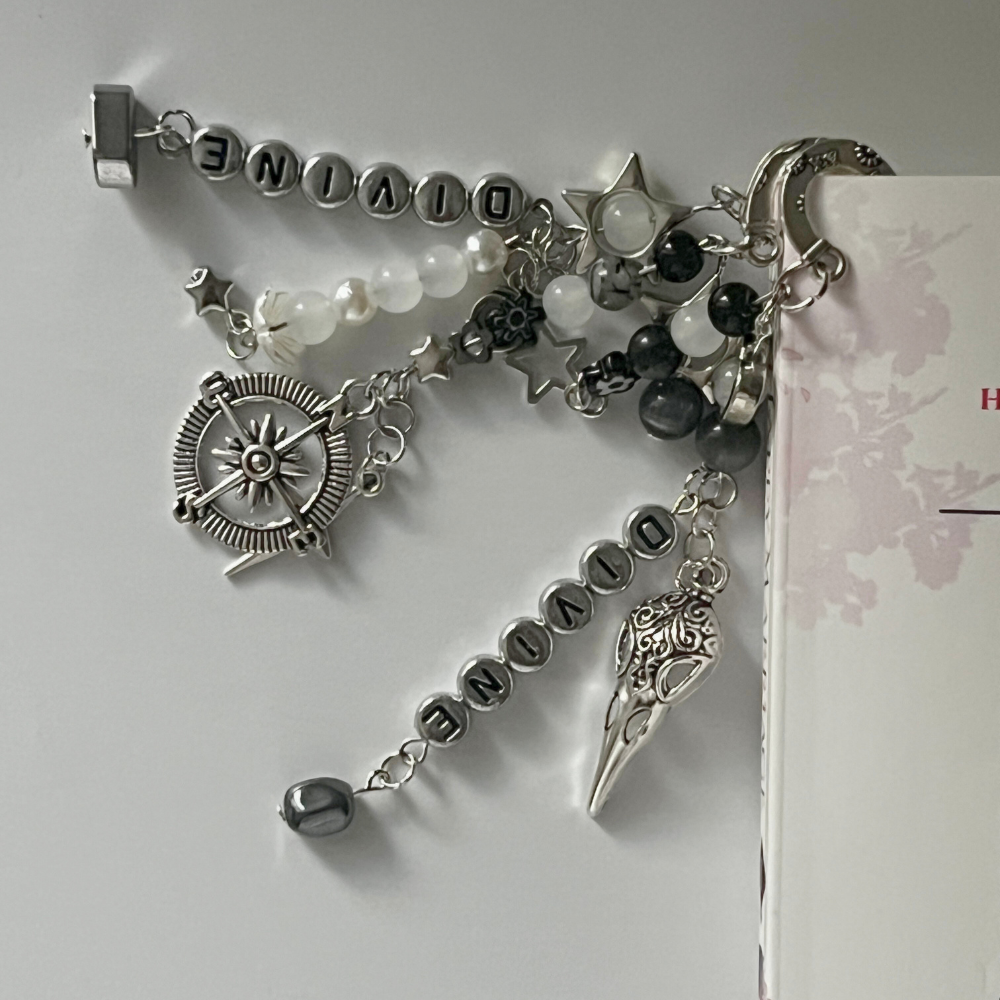 Stray Kids "Divine" Bookmark Collection | Handmade Black & White Beaded Bookmark